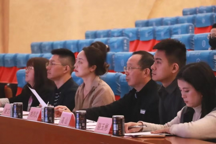 微信图片_20220520165554.jpg 微信图片_20220520165554.jpg